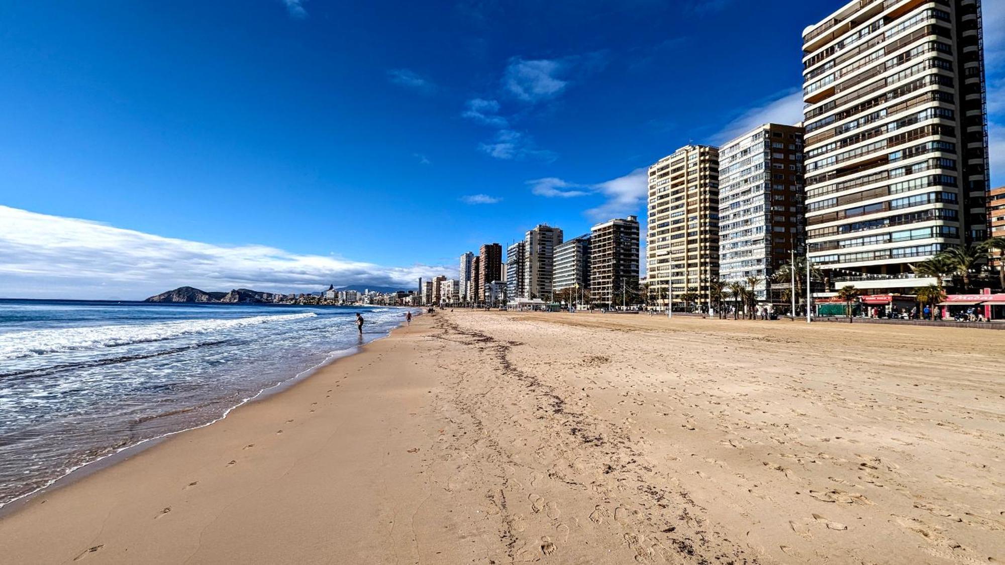 Las Arenas Sea Front Apartments Benidorm Buitenkant foto