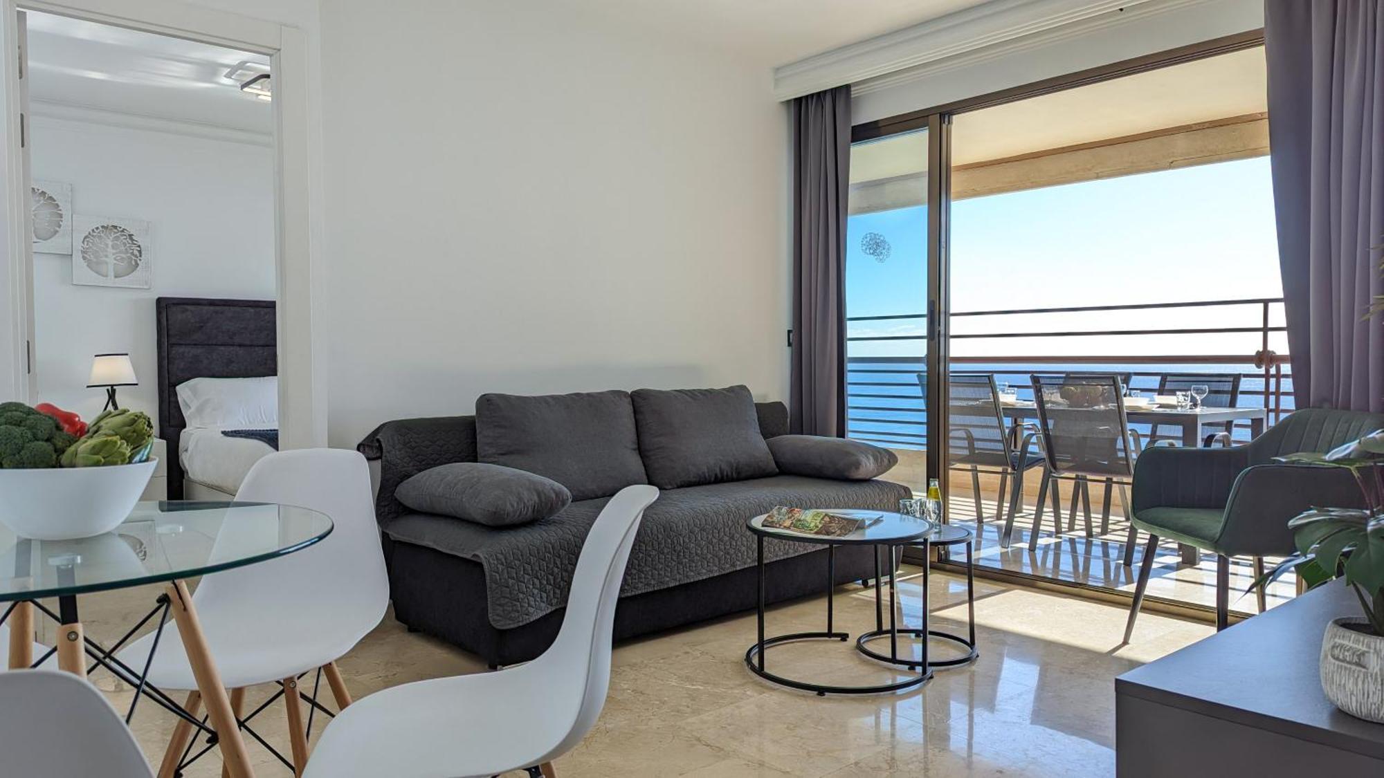 Las Arenas Sea Front Apartments Benidorm Buitenkant foto